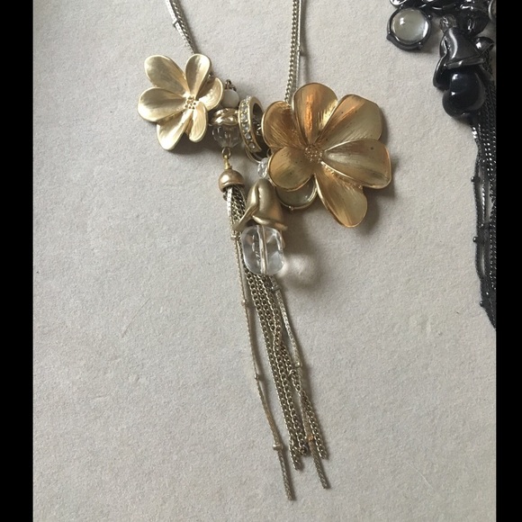 Express Necklace Bundle - Gold and Charcoal - Picture 5 of 8